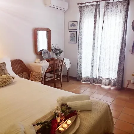 Holiday home Alekos Houses-romance