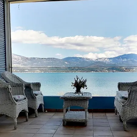Alekos Houses-romance * Lixouri