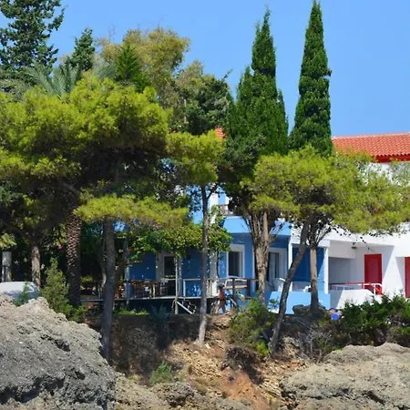 Alekos Houses-romance Lixouri